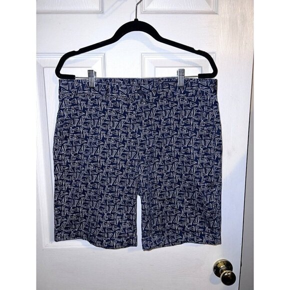 VINEYARD VINES Men's Blue with Sailboats Breaker Shorts Pockets Golf Sz 34 - Picture 1 of 7
